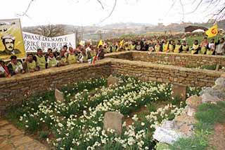 Kürtlerin babasının vasiyeti: 'Mezarım peşmerge mezarından yüksekte olmasın'