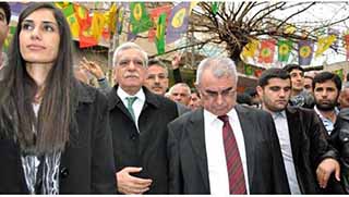  5 bin kişilik aşiret BDP'ye katıldı