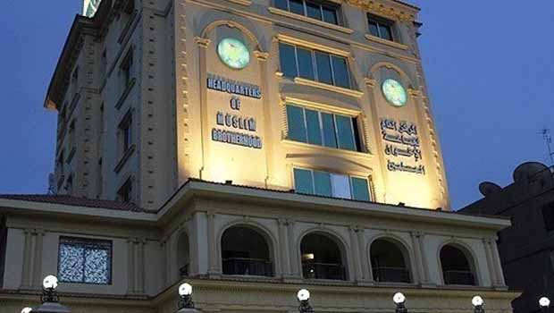 S. Arabistan Hizbullah ve Müslüman Kardeşler'i Terör Örgütü İlan Etti