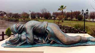  Lahey'de ‘Halepçe Soykırımı Anıtı’ açılacak