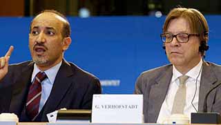 Suriye Muhalefeti: Bize silah lazım