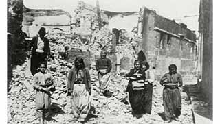 Yıkıntılar Arasında