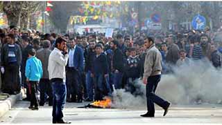 Akp mitinginde gerginlik