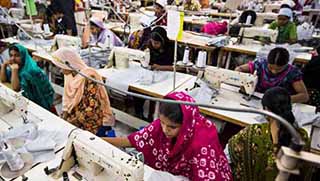 Kölelik koşullarında çalışan özgür kadınlar