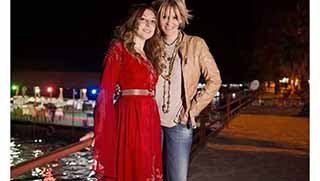 Babasının öldürüldüğü yerde belediye başkanı oldu