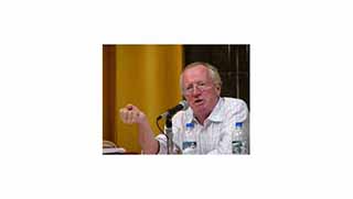 Robert Fisk de 'sarin saldırısı' iddiasını yazdı