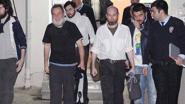 Suriye'de kaçırılan 4 Fransız gazeteci sınırda bulundu