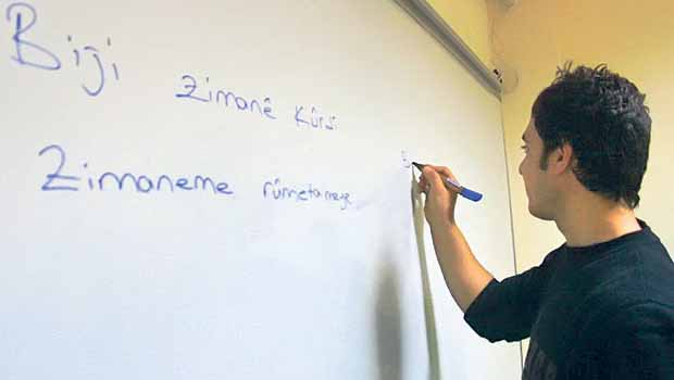İlk Kürtçe üniversite Diyarbakır'da kuruluyor