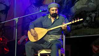 Perwer’den sığınmacılara konser