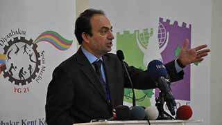 Baydemir Amerika'ya gidiyor