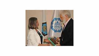 Nobel adayı Kürt şair Diyarbakır’da