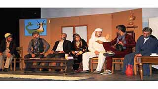 Van’da Kürtçe Tiyatro Gösterimi