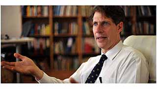 Hugh Pope: Barış süreci yasal güvence altına alınmalı