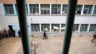 Türkiye'de Cezaevleri dolup taşıyor