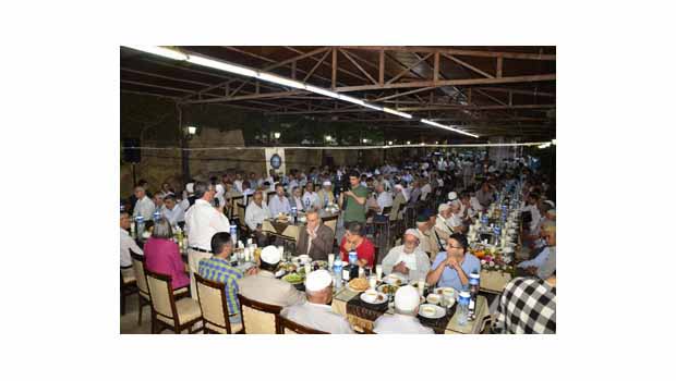 Tüm İnanç Grupları İftar Sofrasında