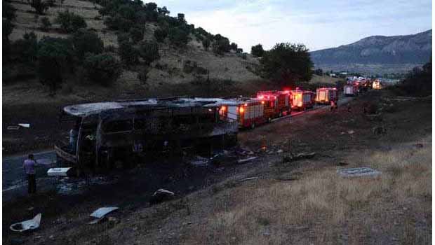 Lice'de LPG yüklü tanker patladı: 1 ölü 80 yaralı