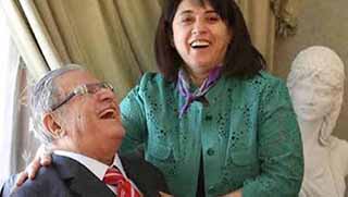 Leyla Zana Talabani'yi ziyaret etti.