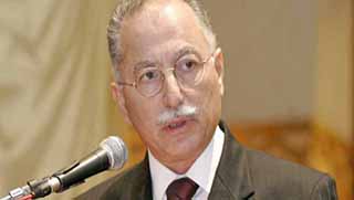 İhsanoğlu, Öcalan'a özgürlük sağlayacak yasayı onaylar mı?