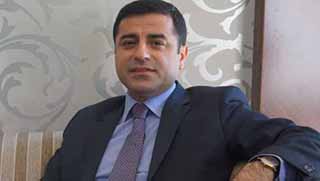  Demirtaş'ın Konvoyuna Tüfekli Saldırı: 3 Yaralı