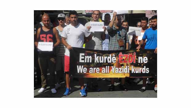 İsveç'teki Ezidiler Işid Saldırılarını Protesto Etti