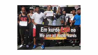  İsveç'teki Ezidiler Işid Saldırılarını Protesto Etti