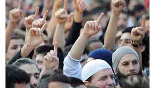 İran rejiminin desteği ile Doğu Kürdistanlı Selefilerden PDKÎ’ye tehdit