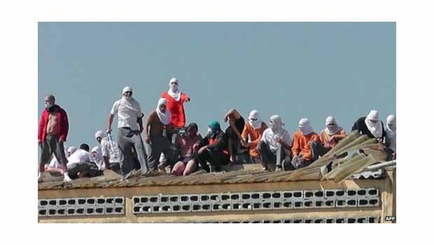 Brezilya'da Hapishanede Mahkumlar İsyan Çıkardı
