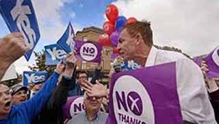 İskoçya'da 'evet' ve 'hayır' oyları başa baş gidiyor