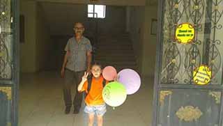 Kürtçe okulun kapısına vurulan mühür söküldü