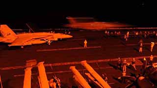  IŞİD'in Suriye'deki rafinerileri vuruldu