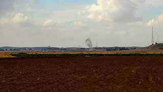 Kobanê bölgesine füze saldırısında iki sivil hayatını kaybetti