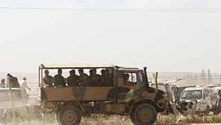 Suruç'ta sınır kapısı yakınına iki havan mermisi