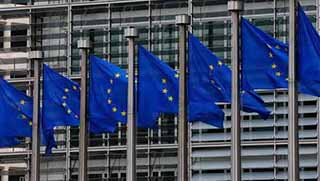 AB’den Kobanili mültecilere yardım