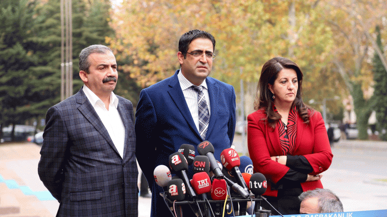 HDP ve hükümetten Müzakere süreci hızlanmalı.