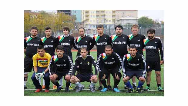 Kürdistan forması ile sahaya çıktılar