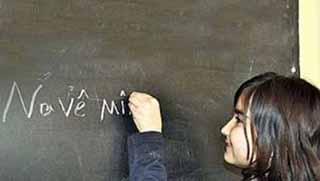 Kürtçenin Zorunlu Ders Teklifi  Reddedildi