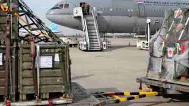Bir kargo dolusu silah ve cephane Erbil’e ulaştı