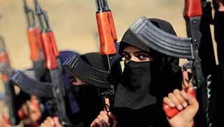 Pakistan'da Kadınların Polis Olmasının Önü Açıldı