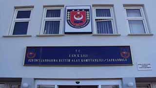  Kışlada Kürt askerlere saldırı iddiası 