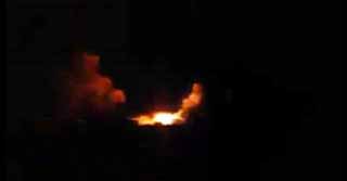 IŞİD'in cephanesi havaya uçuruldu.