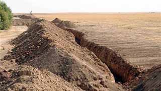 IŞİD, Guwer’e hendek kazıyor