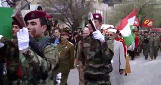 Peşmerge ve gerilladan ortak askeri tören!