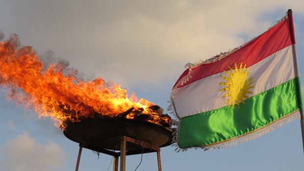 Hewler’de Newroz ateşi yakıldı