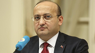 Akdoğan: Demirtaş ve Kandil'in  açıklamaları sürecin ruhuna uymuyor. 