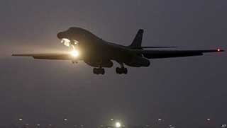 ABD Tikrit'te hava saldırılarına başladı