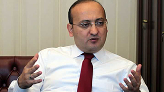 Akdoğan : Demirtaş ve Kandil, Öcalan’ı etkisizleştiriyor