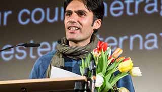 Ödülünü Peşmerge ve YPG’ye adadı