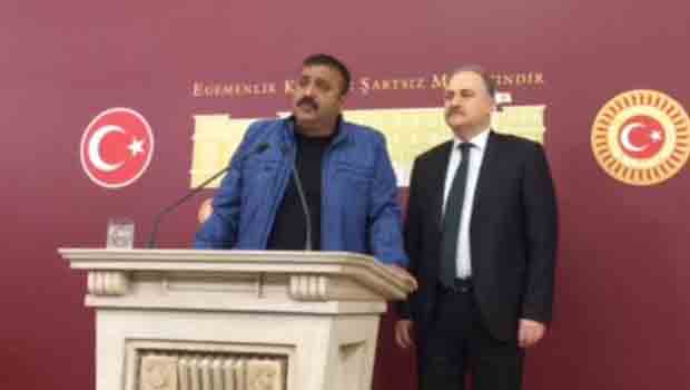 Ankara'dan  IŞİD'e ‘Sınırsız’ Katılım Var
