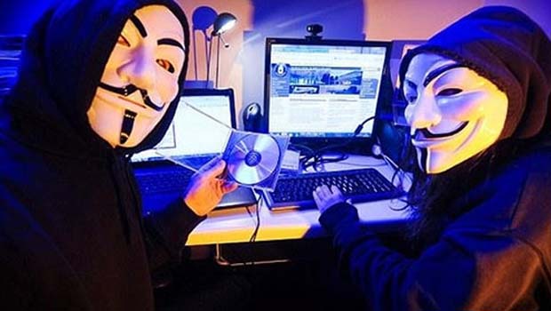 Anonymous IŞİD’e hizmet veren Batılı şirketlerin listesini yayımladı