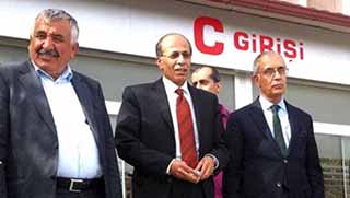 Nizamettin Toğuç Türkiye'ye Döndü